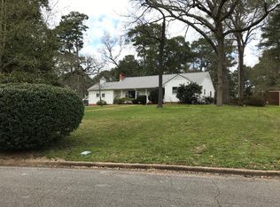 1311 Walnut Dr, Nacogdoches, TX 75965