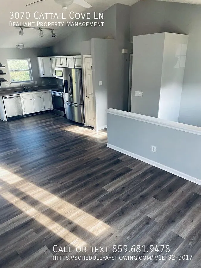 Building Photo - 3070 Cattail Cove Ln