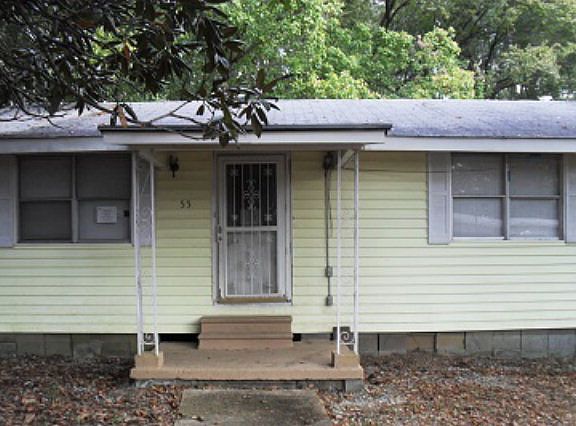2nd image of 55 Shady Lawn Pl