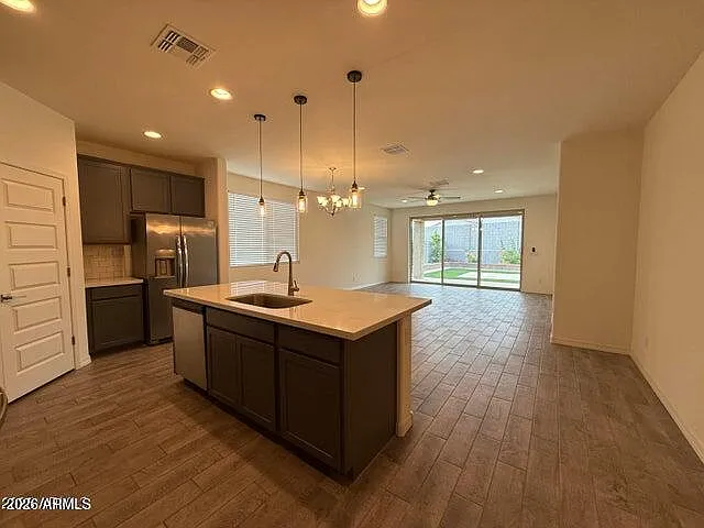 24248 W Hess Ave — Photo 7