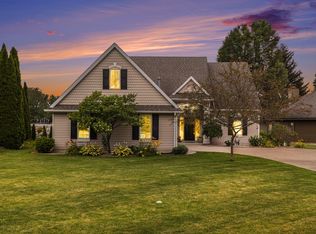 712 Tomahawk Trl, Coldwater, MI 49036
