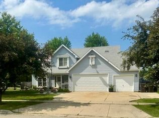 3722 Brighton Pl, McHenry, IL 60050