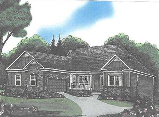 2 Flynn Meadow Rd, Westfield, MA 01085