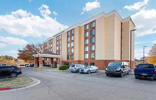 Atlanta - Gwinnett Place Photo 1