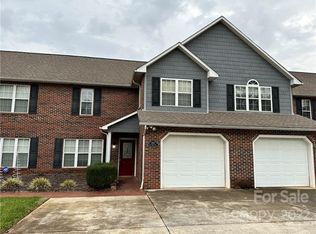 3527 Dry Ponds Rd, Granite Falls, NC 28630