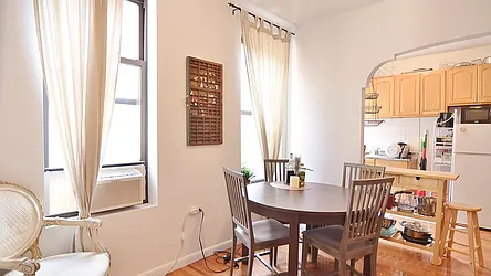 Rented by Park Property Advisors