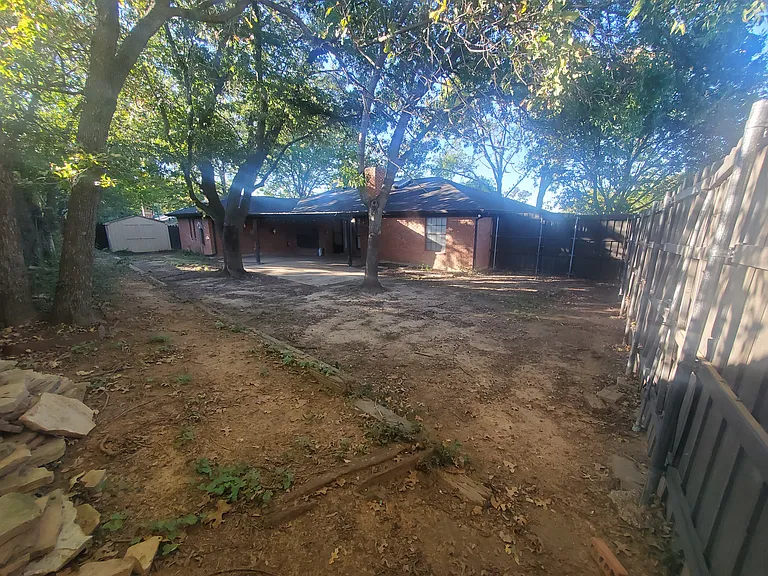 4700 Andalusia Trl — Photo 51