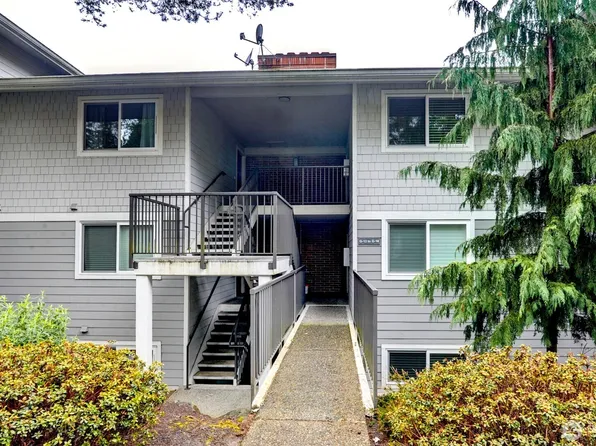 15214 NE 8th Street #G18, Bellevue, WA 98007