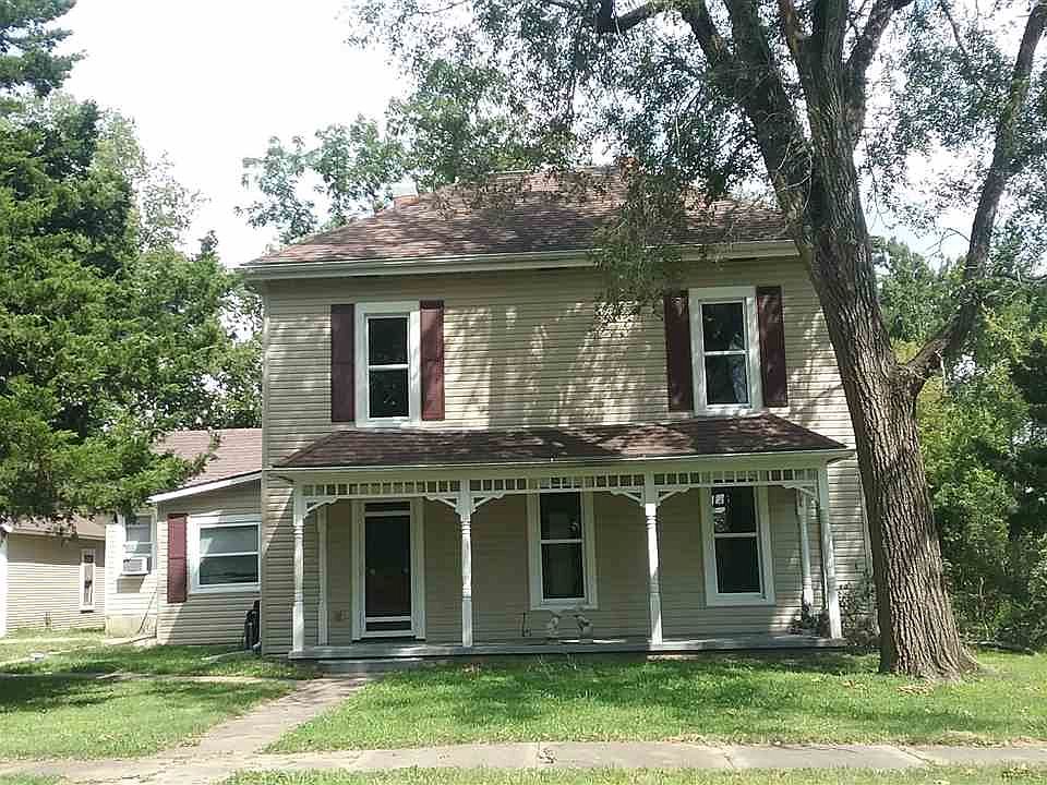 1st image of 512 N Oak St