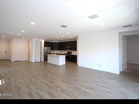 4th image of 1649 W La Mirada Dr #1
