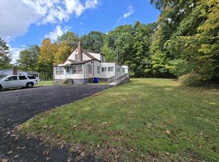 15 Hampton Trl, Wallingford, CT 06492