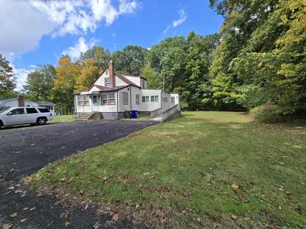 15 Hampton Trail, Wallingford, CT 06492