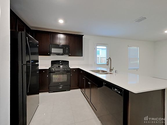 5th image of 2989 Wallace Wells Ct