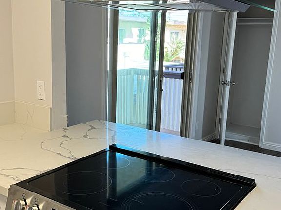 5th image of 660 F St APT 28