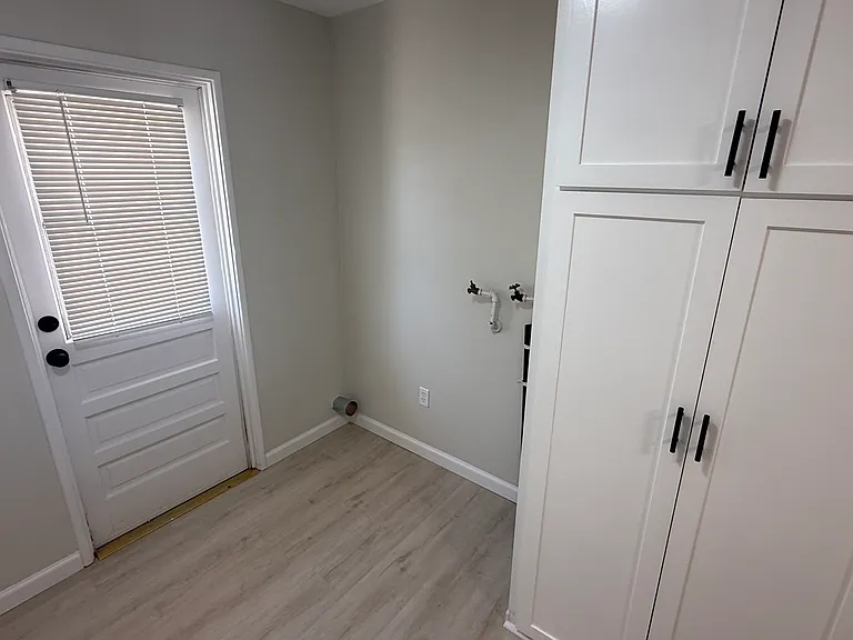 3396 E Clinton Ave — Photo 5