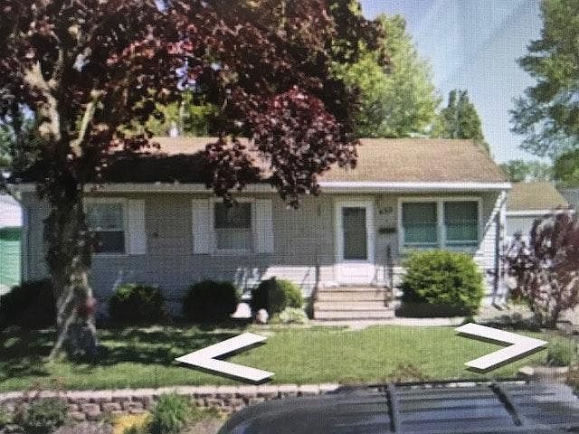 2nd image of 433 Mayberry Dr NW