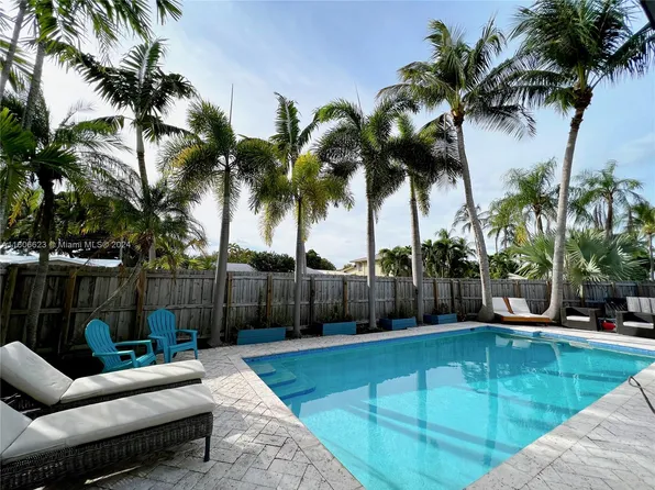 1702 NE 40th St, Oakland Park, FL 33334