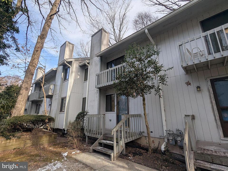 1st image of 43 Harwood Ln #Bb