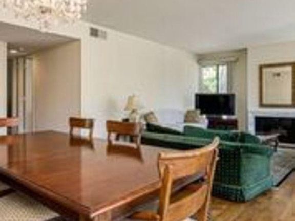 5th image of 11805 Mayfield Ave APT 102