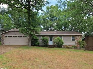 11400 E Stoney Point Ct, Little Rock, AR 72211