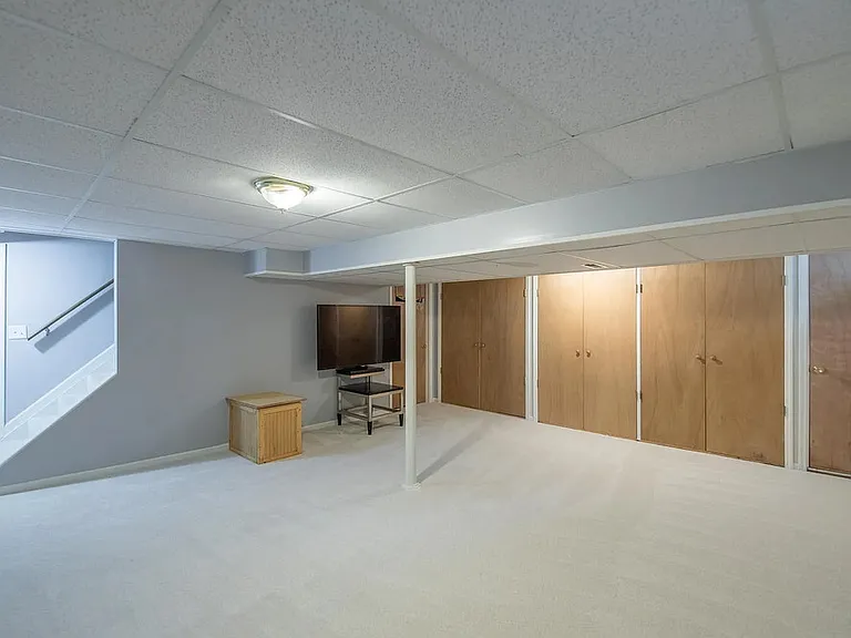 6887 Running Deer Pl — Photo 41