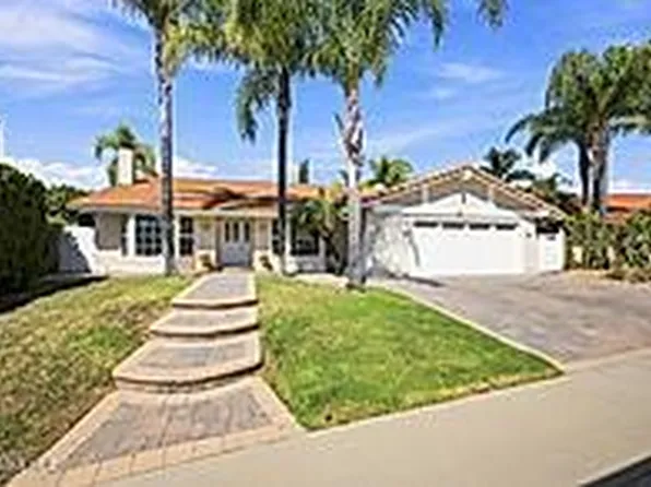 273 Locust Ave, Oak Park, CA 91377