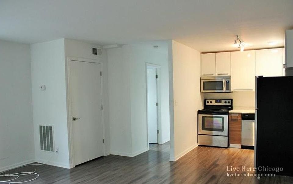 1st image of 925 W Carmen Ave APT 6B