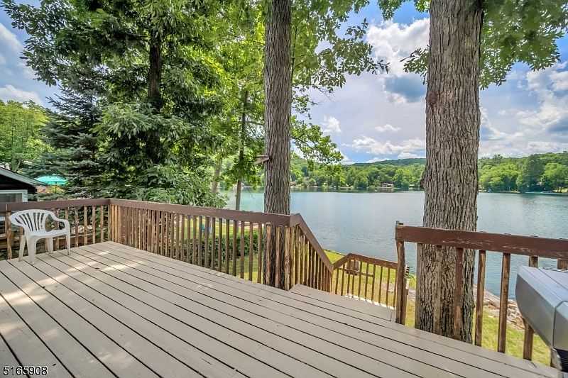 16 Lakeside Dr, Sussex, NJ 07461 Zillow