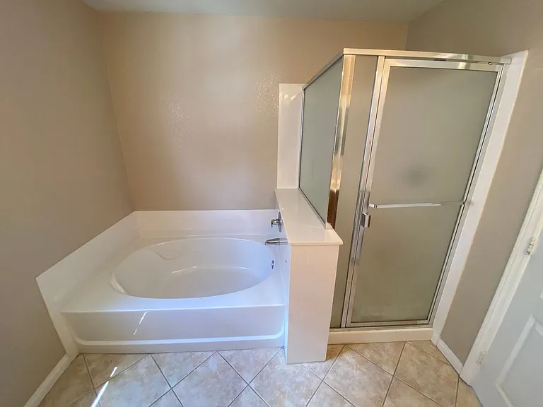 11645 Royal Derwent Dr — Photo 10