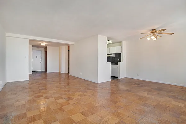 Sold by Compass | media 23