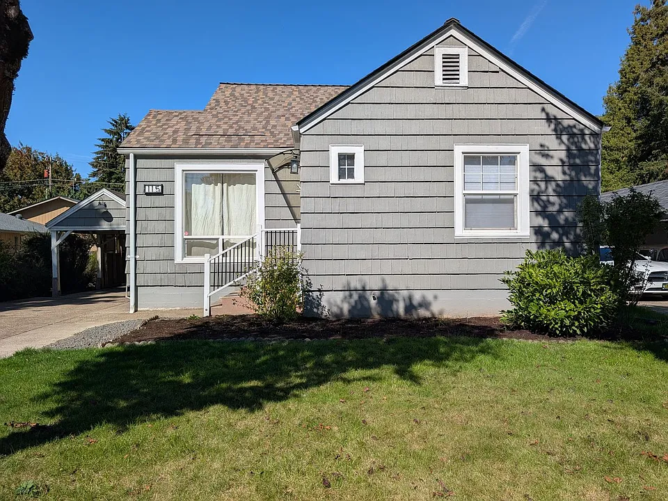 115 Oakleigh Ln