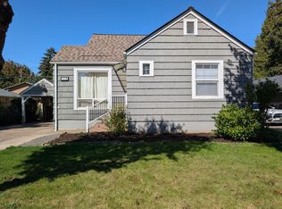 115 Oakleigh Ln, Eugene, OR 97404