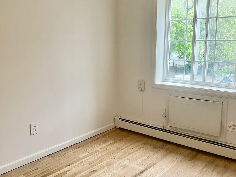 770 E 161st St #2 — Photo 8