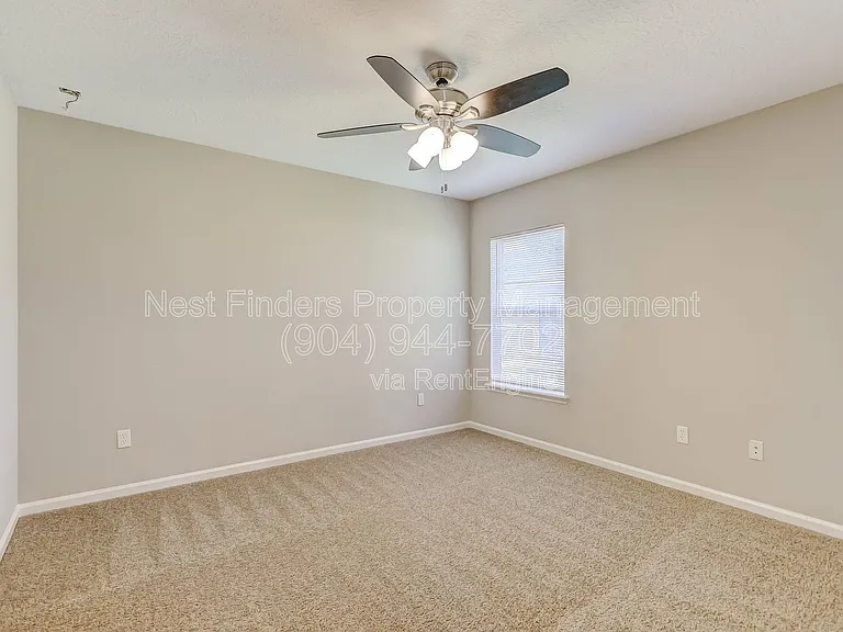 2436 Bonnie Lakes Dr — Photo 25