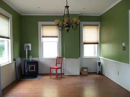 4th image of 403 Grant St