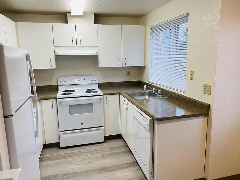 Rivers Landing Apartments — Photo 65