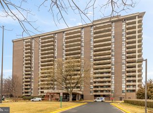 1800 Old Meadow Rd APT 303, Mc Lean, VA 22102
