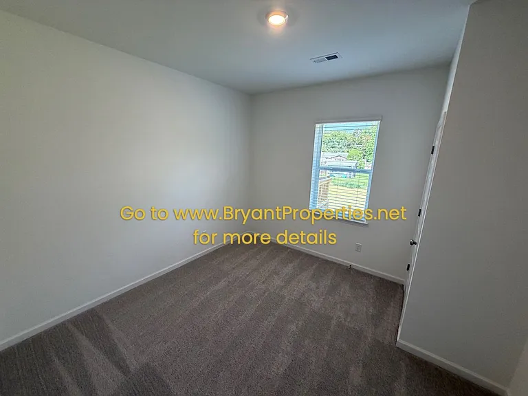 901 Parkside Blvd — Photo 23