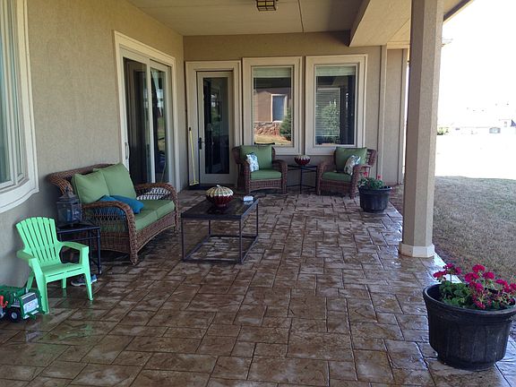 Covered back patio 