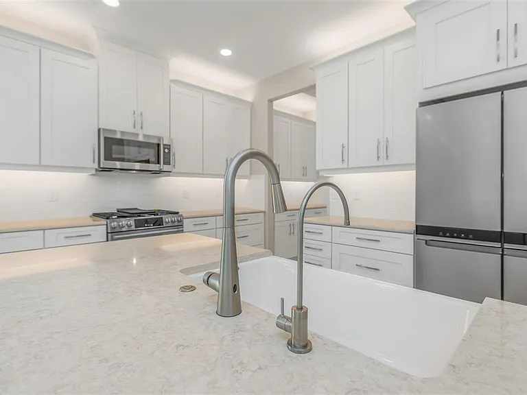 2676 Leafwing Ct — Photo 9