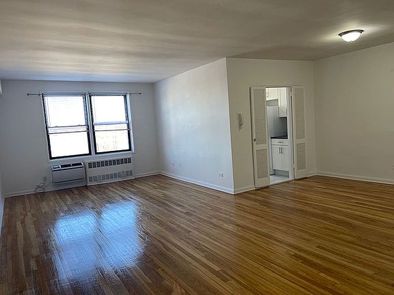 3rd image of 102-30 Queens Blvd #6F