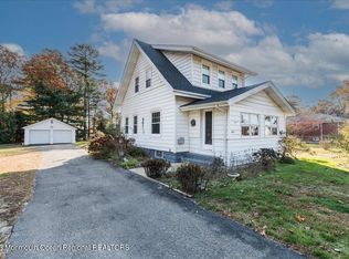 506 Union Ave, Lakehurst, NJ 08733