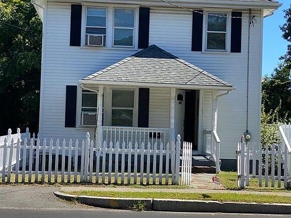 5th image of 308 Blue Hill Ave