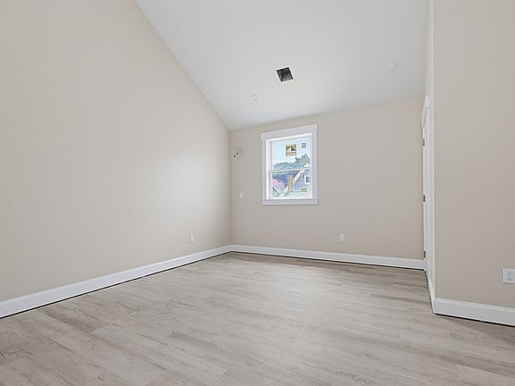 5th image of 22-24 Fountain Ave