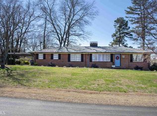 312 Highland Ave, Cornelia, GA 30531