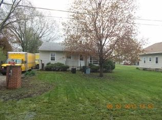 32 Gastville St, Aurora, IL 60503