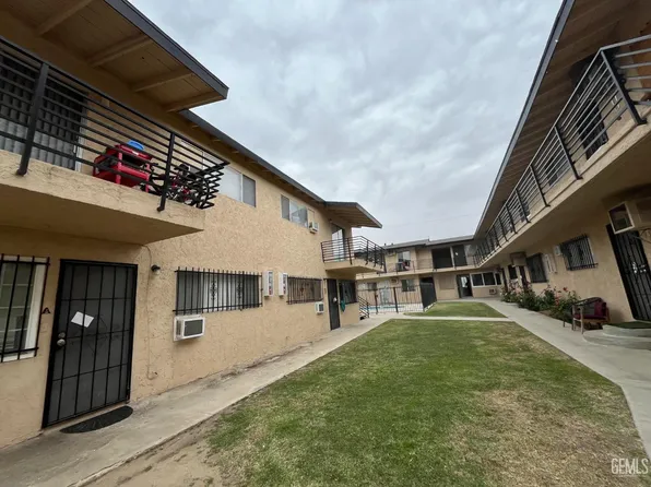 1300 Niles St, Bakersfield, CA 93305