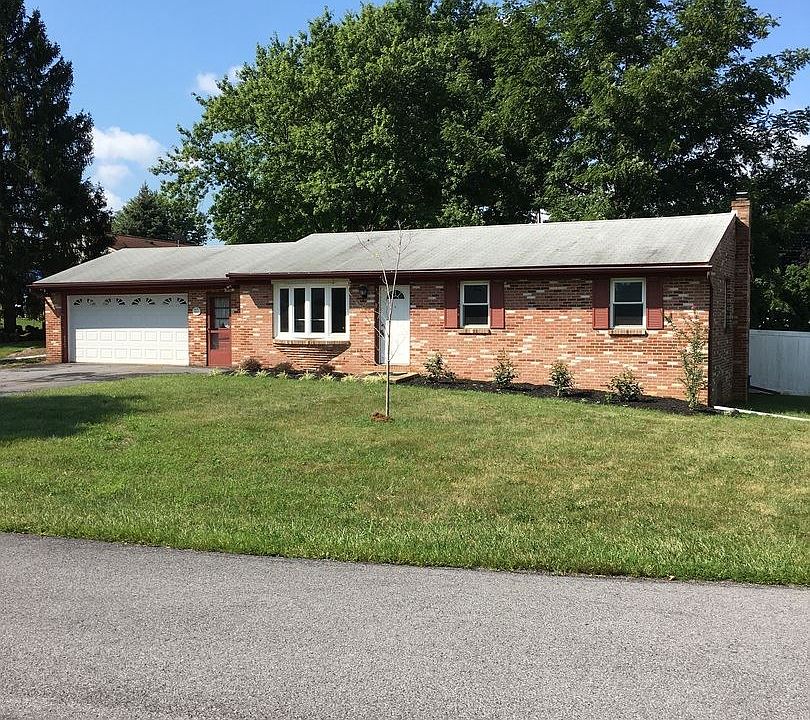 1st image of 16811 Petmar Cir