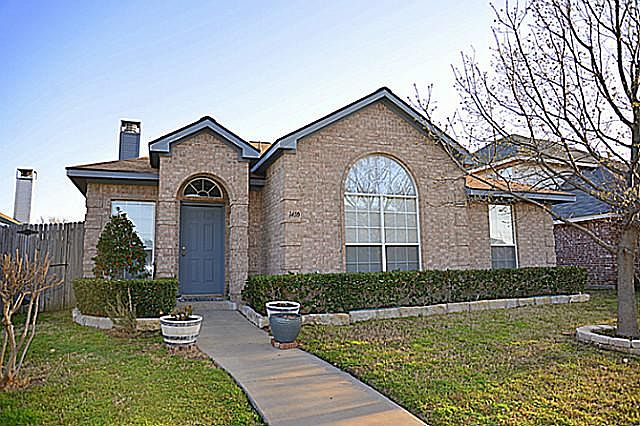 1st image of 1410 Stella Dr