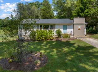321 Sarvis Dr, Knoxville, TN 37920